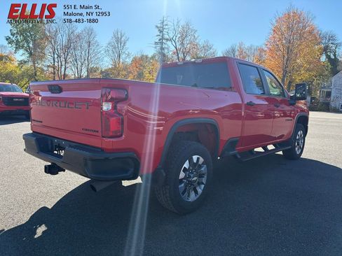 Used 2024 Chevrolet Silverado 2500 Custom w/ Custom Convenience Package image 5