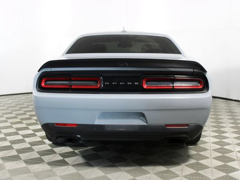 Used 2020 Dodge Challenger SRT Hellcat w/ Plus Package RWD image 34