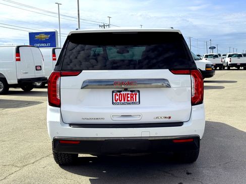 Used 2023 GMC Yukon AT4 w/ Technology Package image 7
