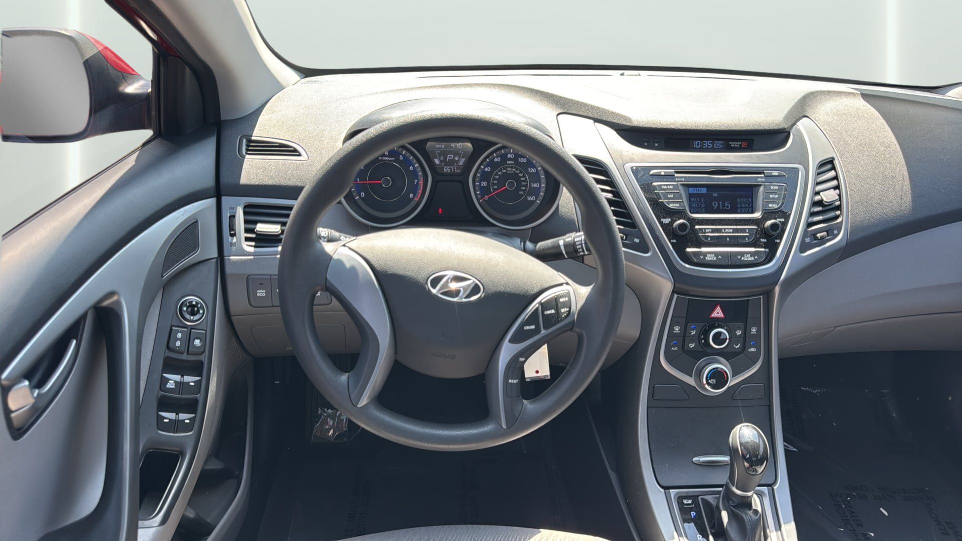 Used 2016 Hyundai Elantra SE FWD image 16