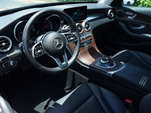 Used 2019 Mercedes-Benz C 300 Sedan image 6