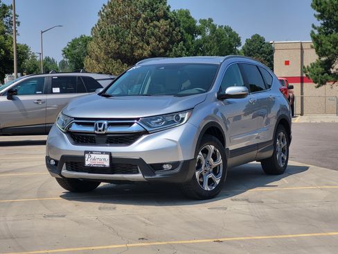 Used 2017 Honda CR-V EX image 2