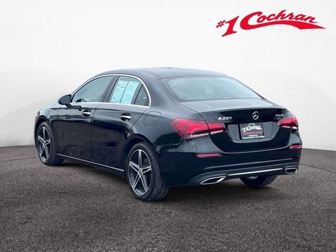 Used 2021 Mercedes-Benz A 220 4MATIC image 9