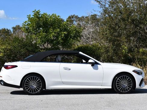 Used 2025 Mercedes-Benz CLE 300 4MATIC Cabriolet image 51