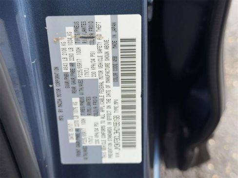 Used 2017 MAZDA CX-5 Touring w/ Preferred Equipment Package image 16