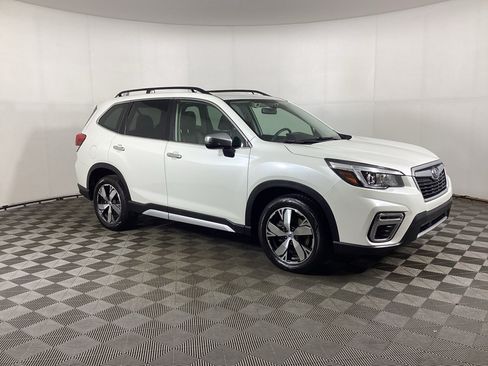 Used 2019 Subaru Forester Touring AWD/4WD image 1