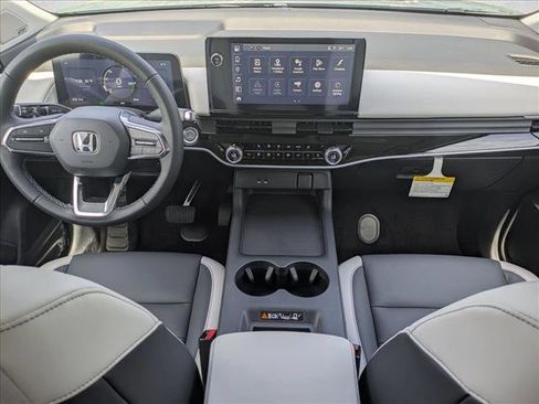 New 2026 Honda Prologue Touring image 15
