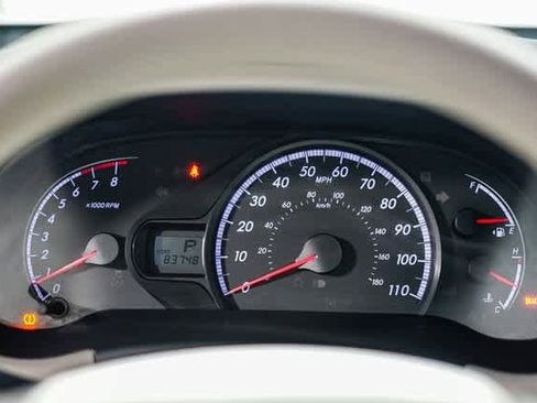 Used 2012 Toyota Sienna LE w/ Towing Pkg image 27