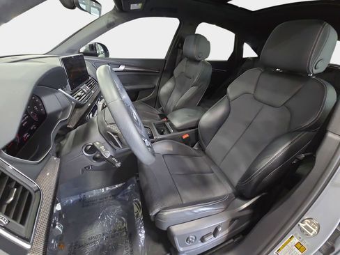 Used 2023 Audi SQ5 Prestige w/ Prestige Package AWD/4WD image 14