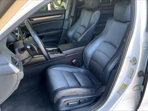 Used 2018 Honda Accord Sport image 27