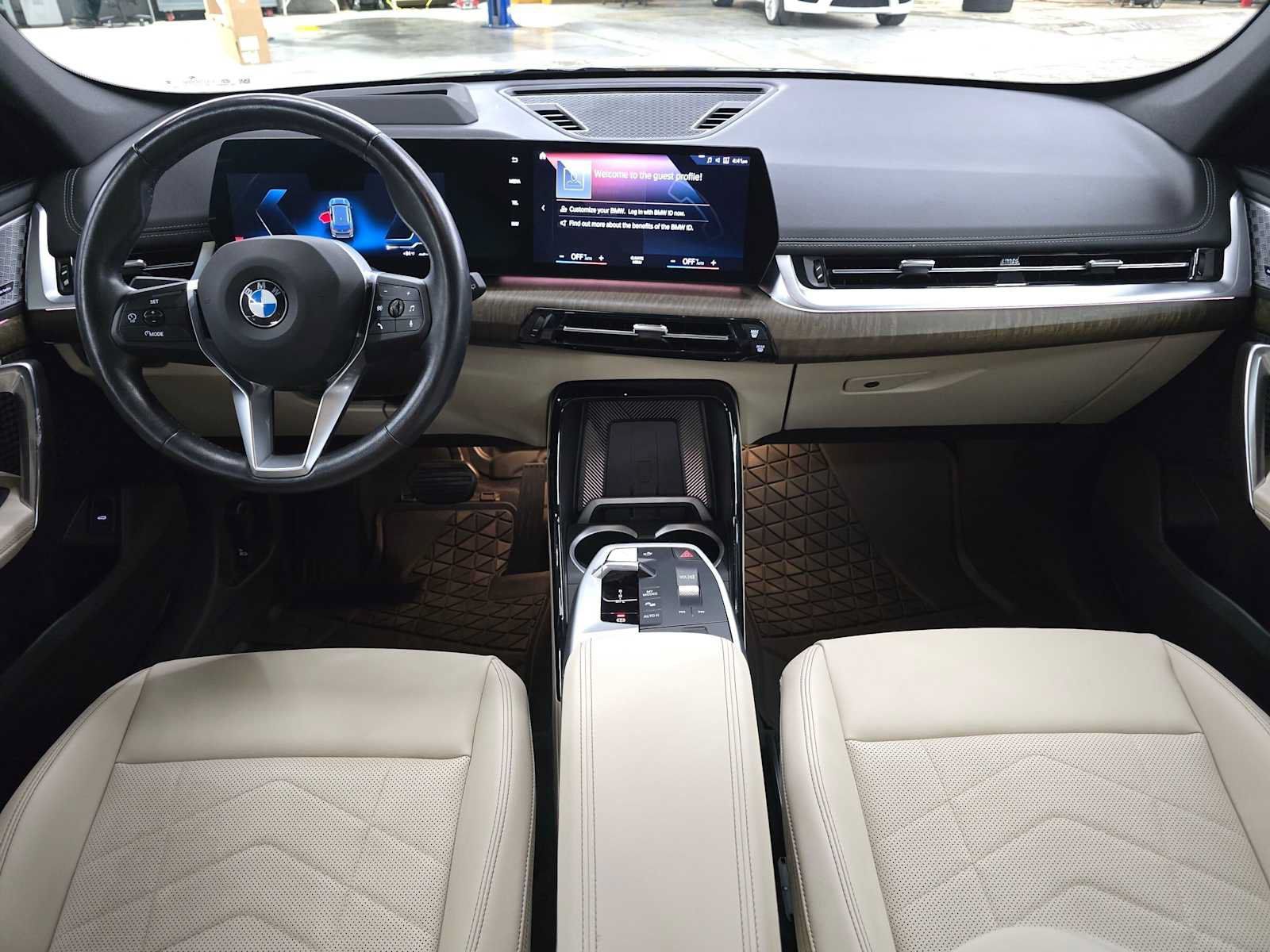 Used 2023 BMW X1 xDrive28i w/ Premium Package AWD/4WD image 18