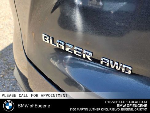 Used 2025 Chevrolet Blazer LT AWD/4WD image 16
