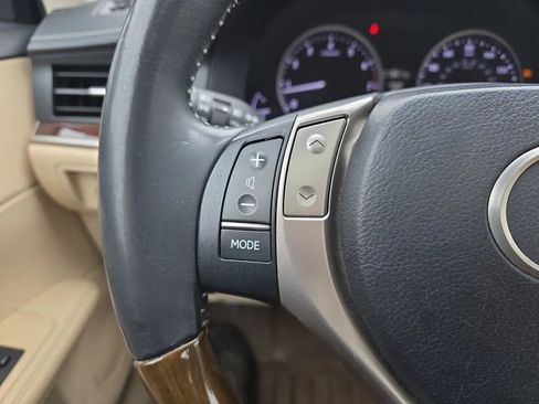 Used 2013 Lexus ES 350 image 18