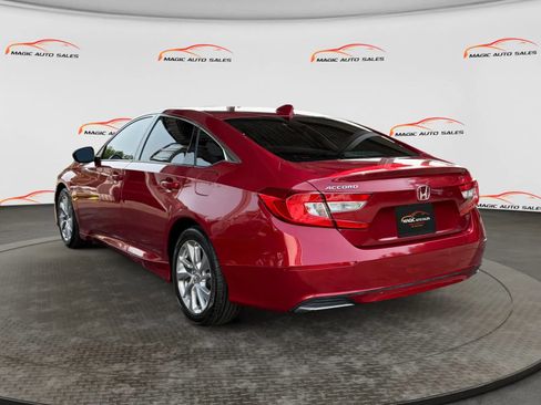 Used 2018 Honda Accord LX image 8