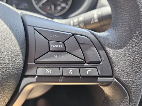 Used 2025 Nissan Sentra S image 10