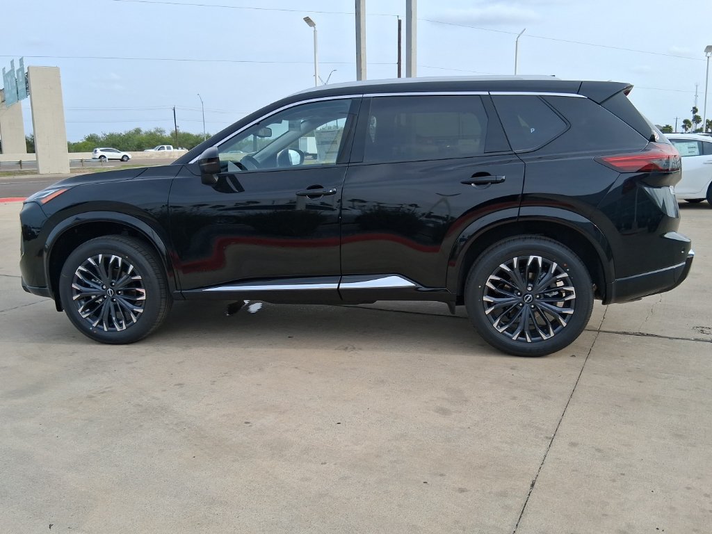 New 2026 Nissan Rogue Platinum AWD/4WD image 3