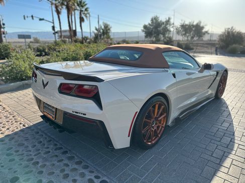 Used 2016 Chevrolet Corvette Stingray Convertible w/ 3LT Preferred Equipment Group RWD image 13