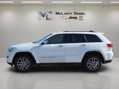 Used 2021 Jeep Grand Cherokee Limited AWD/4WD image 3