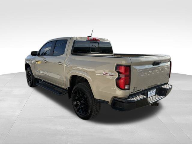Used 2024 Chevrolet Colorado Z71 w/ LPO, Dark Essentials Package AWD/4WD image 11
