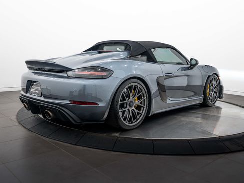 Certified 2024 Porsche 718 Boxster Spyder RS w/ Weissach Package RWD image 38
