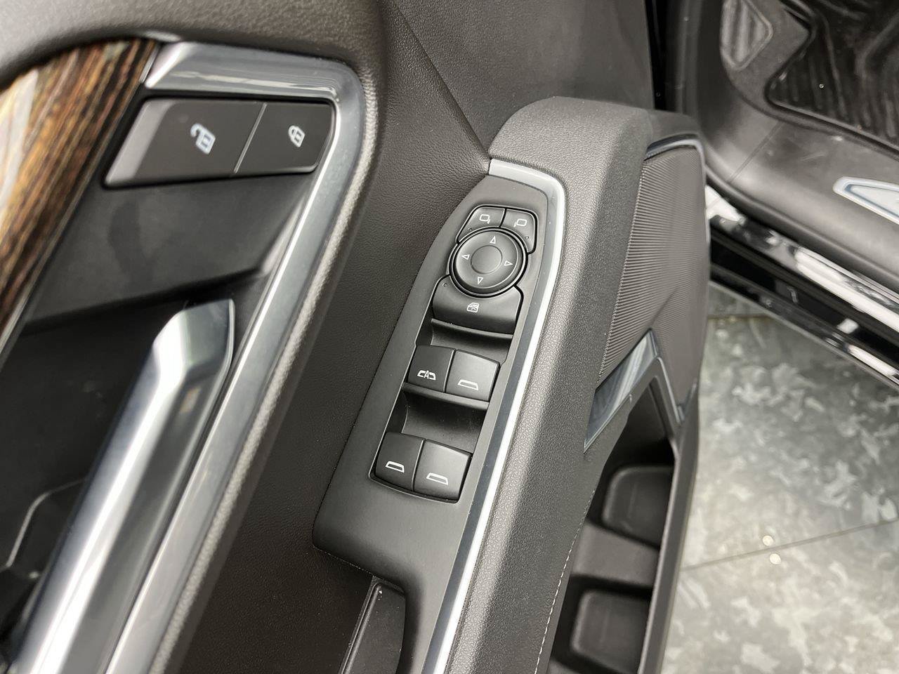 Used 2026 GMC Sierra 1500 Elevation AWD/4WD image 9