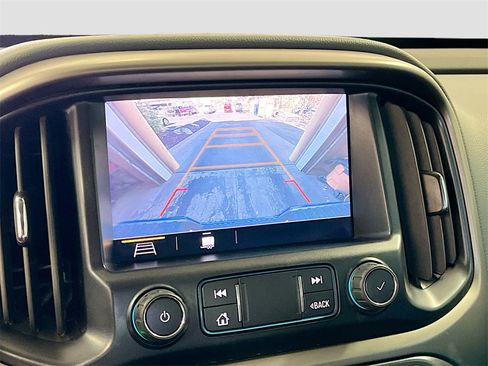 Used 2022 Chevrolet Colorado Z71 image 13