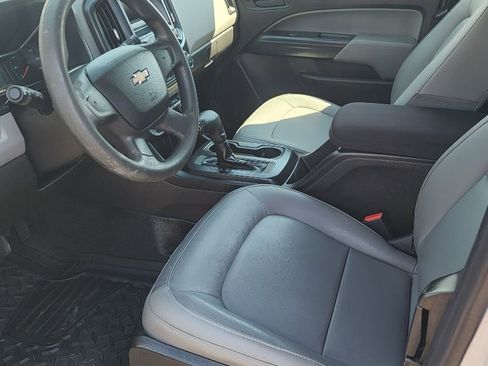 Used 2016 Chevrolet Colorado W/T image 8