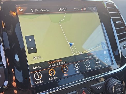 Used 2022 Jeep Grand Cherokee Limited image 11