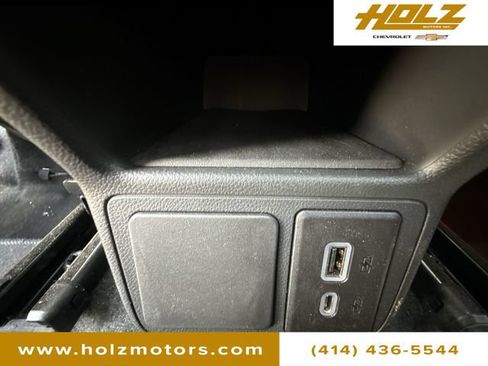 Used 2024 Buick Encore GX Sport Touring AWD/4WD image 20