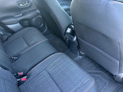 Used 2024 Honda HR-V Sport image 18