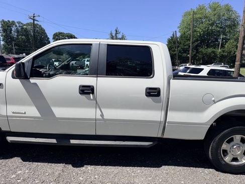 Used 2012 Ford F150 XLT w/ XLT Convenience Pkg AWD/4WD image 11
