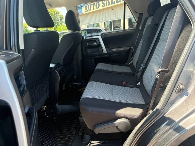 Used 2021 Toyota 4Runner SR5 AWD/4WD image 12