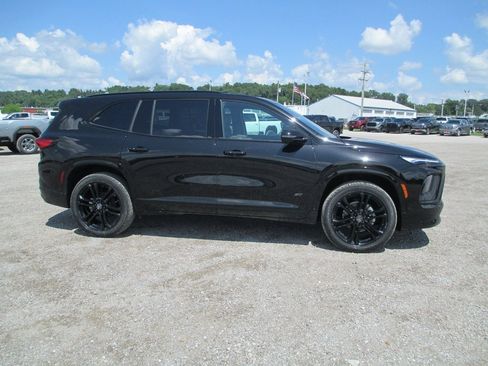 New 2026 Buick Enclave Sport Touring w/ Super Cruise Package image 3