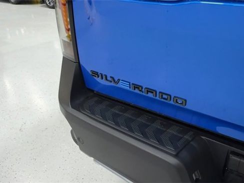 New 2026 Chevrolet Silverado EV Trail Boss image 6
