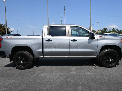 Used 2023 Chevrolet Silverado 1500 LT Trail Boss w/ Protection Package AWD/4WD image 13