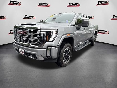Used 2024 GMC Sierra 2500 Denali w/ Denali Reserve Package AWD/4WD image 1
