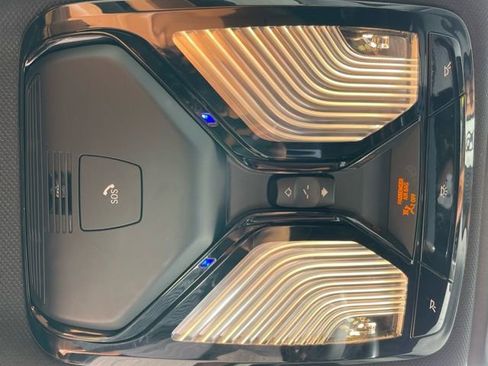 Used 2020 BMW X4 xDrive30i w/ Convenience Package image 23