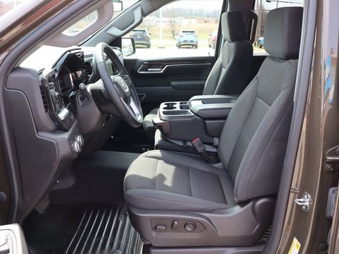 Used 2023 GMC Sierra 1500 Elevation image 9