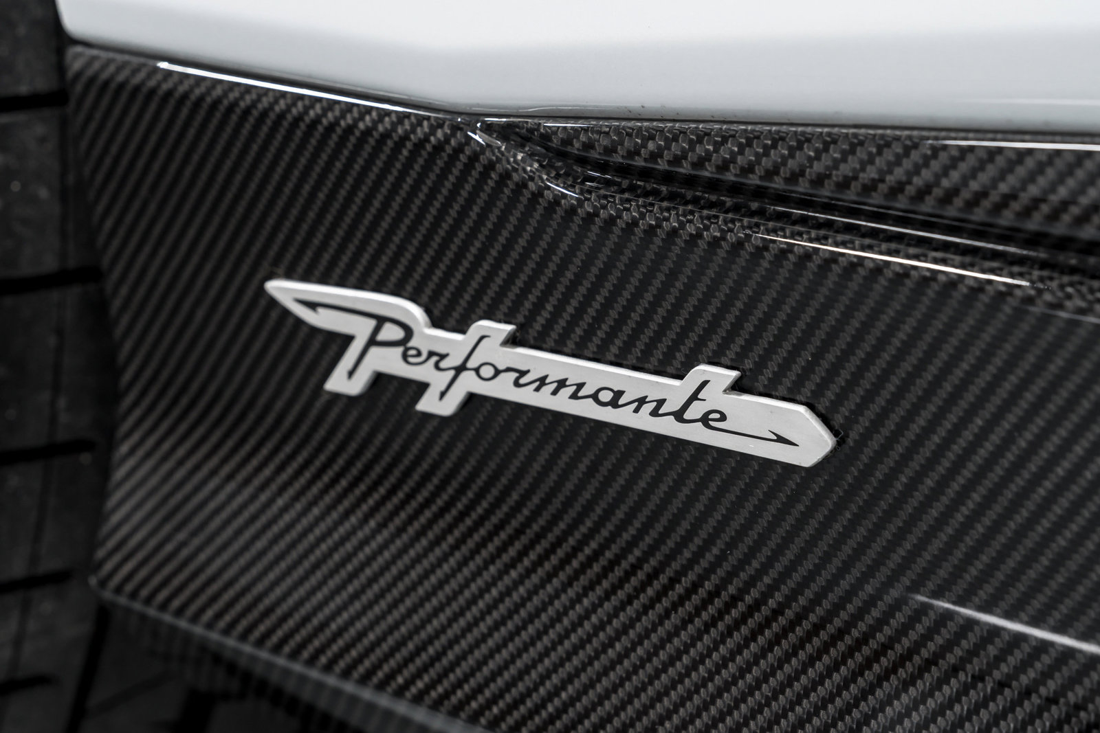 Used 2024 Lamborghini Urus Performante AWD/4WD image 57