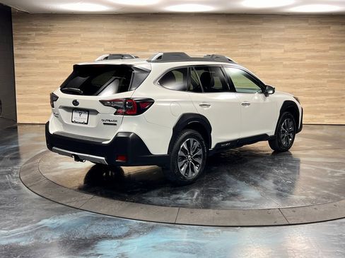 Used 2024 Subaru Outback Touring XT image 10