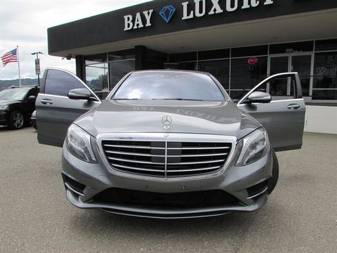 Used 2016 Mercedes-Benz S 550 Sedan image 28