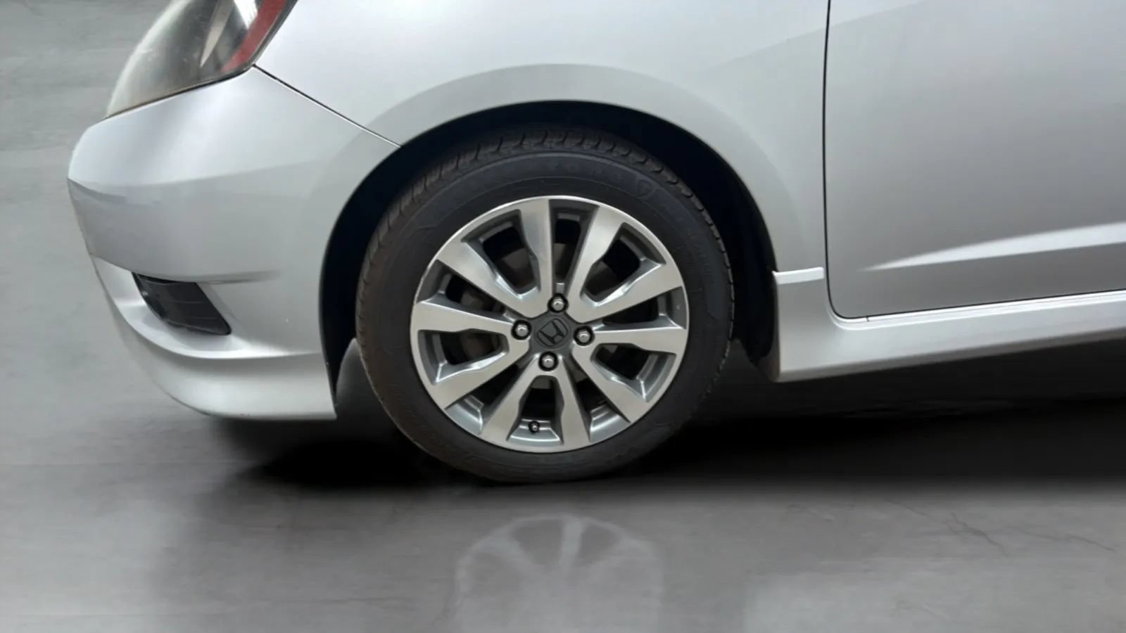 Used 2013 Honda Fit Sport image 26