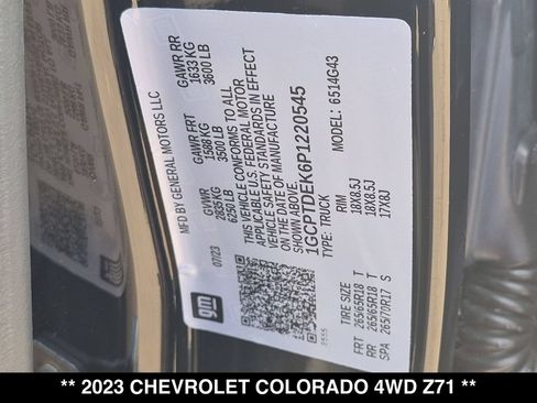 Used 2023 Chevrolet Colorado Z71 w/ Z71 Convenience Package 2 AWD/4WD image 30