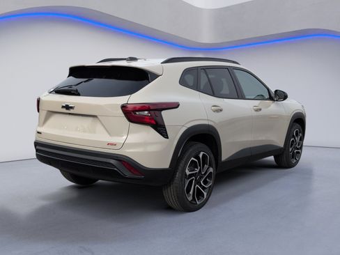 New 2026 Chevrolet Trax RS w/ Sunroof Package image 3