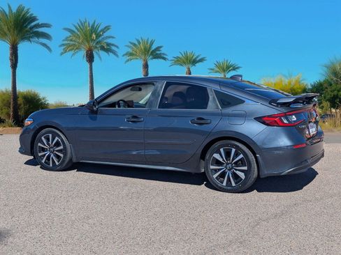 Used 2022 Honda Civic EX-L image 3
