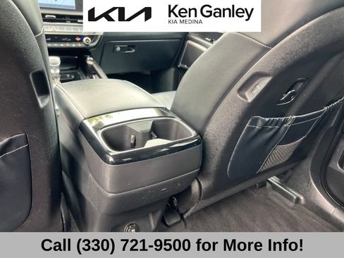 Certified 2024 Kia Telluride S w/ S Sunroof Package AWD/4WD image 42