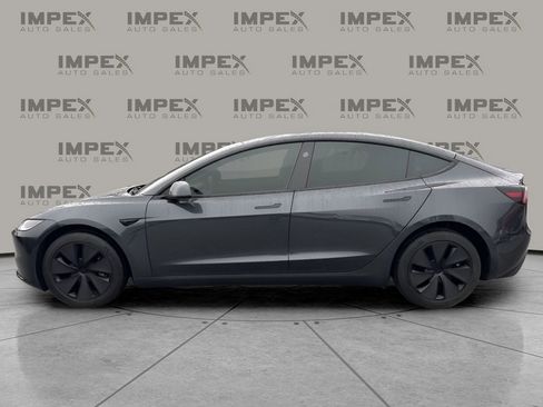 Used 2025 Tesla Model 3 Long Range image 2