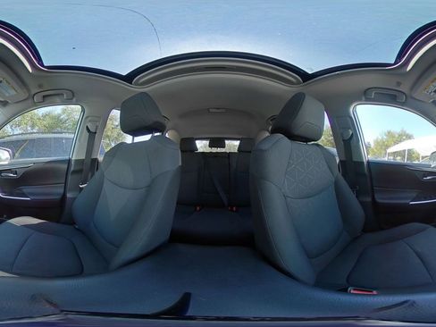 Used 2025 Toyota RAV4 XLE w/ Convenience Package image 43