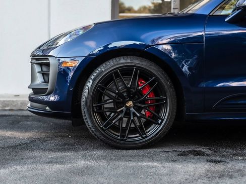Used 2022 Porsche Macan GTS AWD/4WD image 8