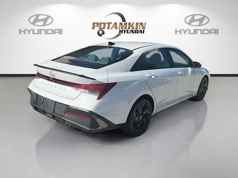 Certified 2026 Hyundai Elantra Sport w/ Cargo Package FWD image 5